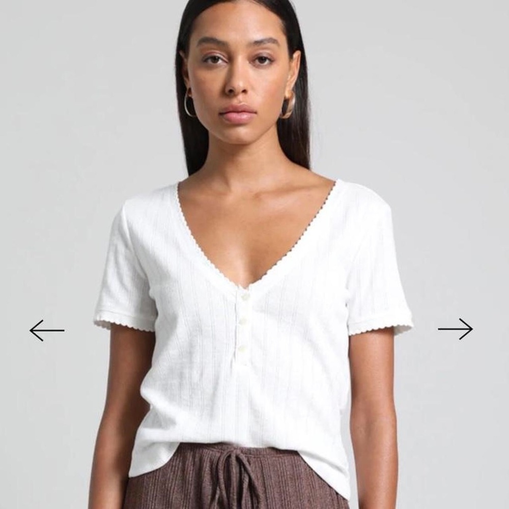 Leset pointelle  white top, brand new, size XS